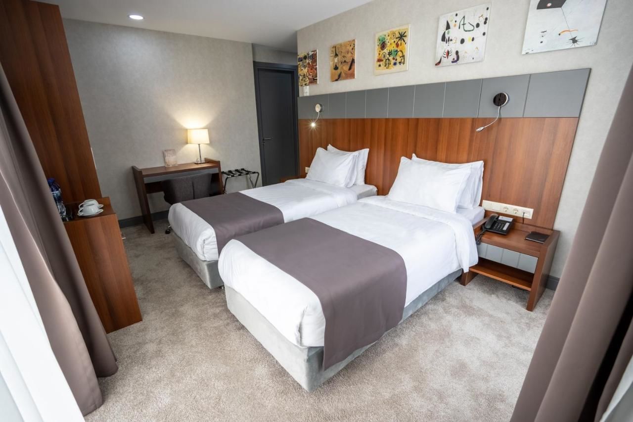 Отель Hotel Atlas Abashidze Тбилиси-14