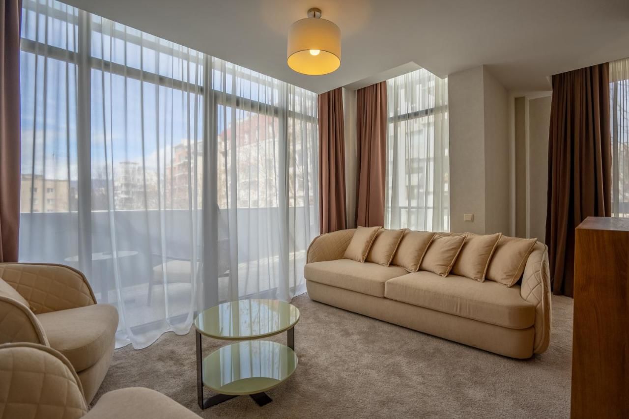 Отель Hotel Atlas Abashidze Тбилиси-29