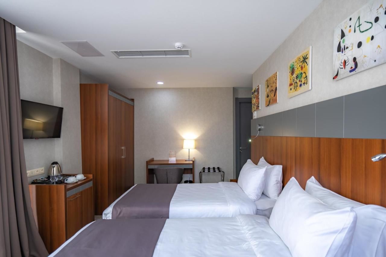 Отель Hotel Atlas Abashidze Тбилиси-35