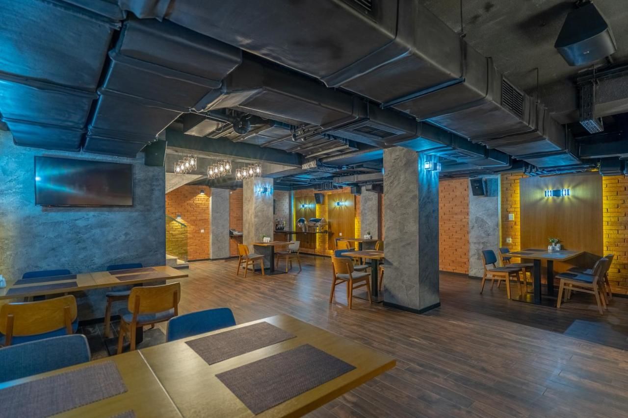 Отель Hotel Atlas Abashidze Тбилиси-39