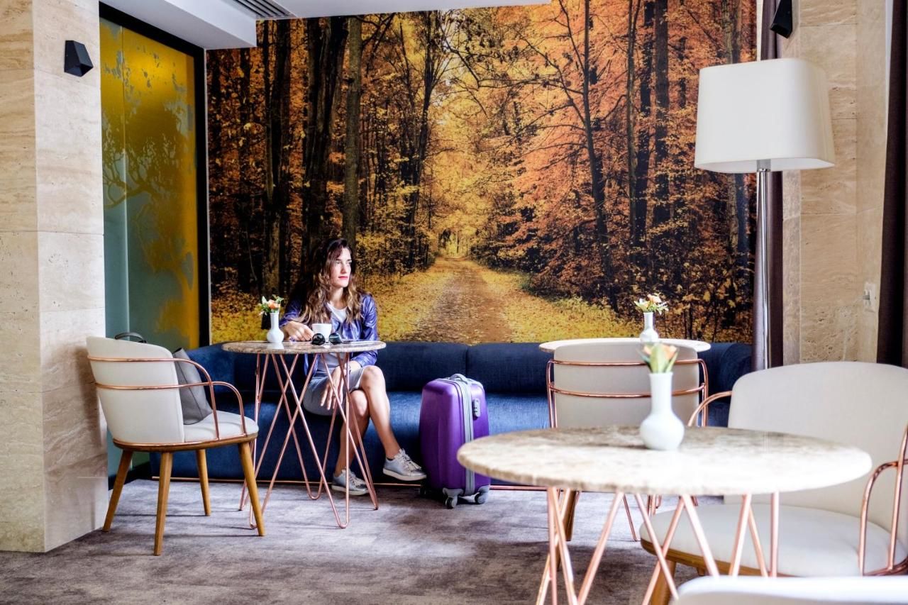 Отель Hotel Atlas Abashidze Тбилиси