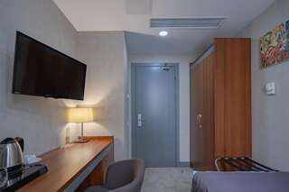 Отель Hotel Atlas Abashidze Тбилиси Одноместный номер-6