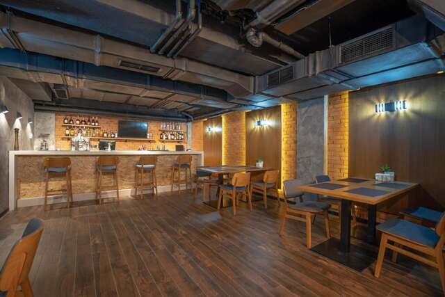 Отель Hotel Atlas Abashidze Тбилиси-15